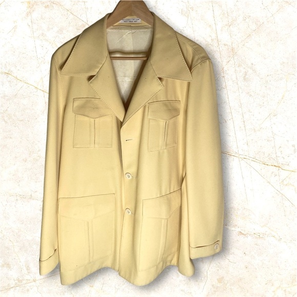 Saxony Hall Polyester Patch Pocket Jacket Rare 1970’s Vintage XL Faded Yellow.